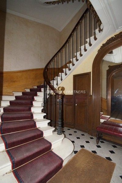 Appartement 1 chambre meublé PARIS 8 - 56 m²;