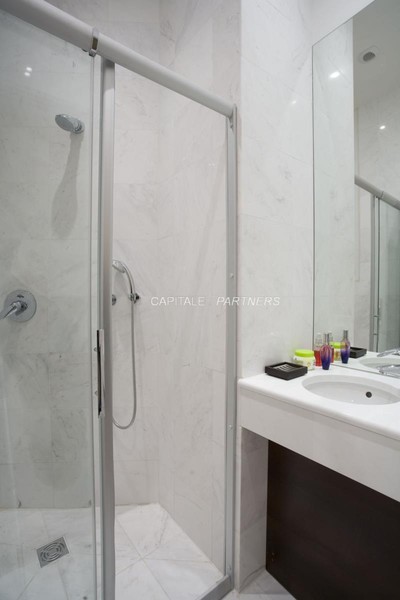 Appartement 1 chambre meublé PARIS 8 - 45 m²;