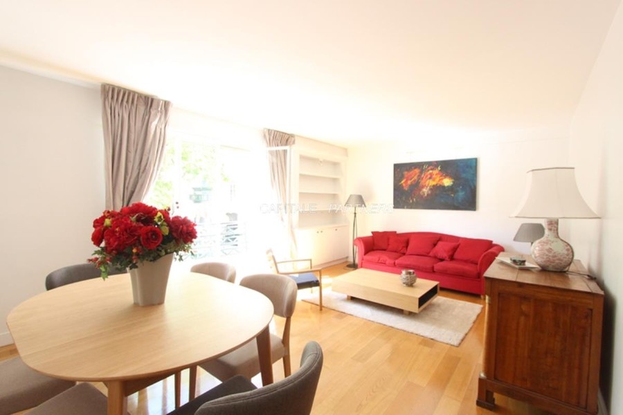 Appartement 2 chambres meublé PARIS 16 - 69 m²;