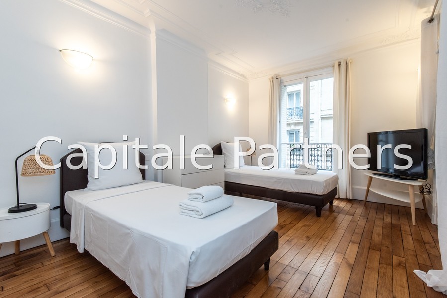 Appartement 3 chambres meublé PARIS 17 - 107 m²;