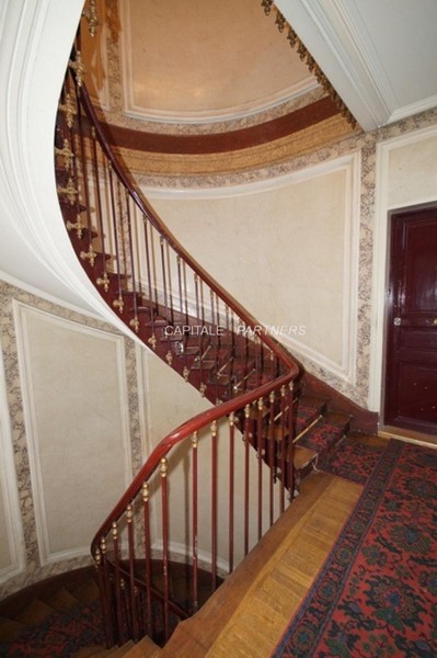 Appartement 1 chambre meublé PARIS 8 - 45 m²;