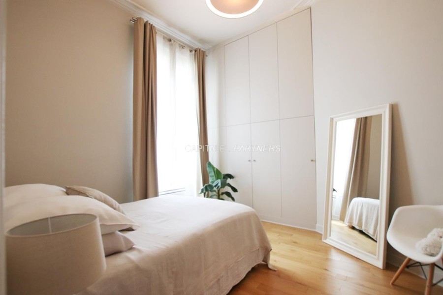 Appartement 1 chambre meublé PARIS 9 - 37 m²;