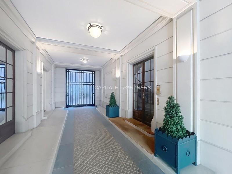 Appartement 4 chambres meublé PARIS 7 - 220 m²;