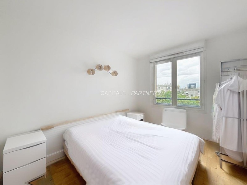 Appartement 3 chambres meublé ASNIERES-SUR-SEINE - 89 m²;