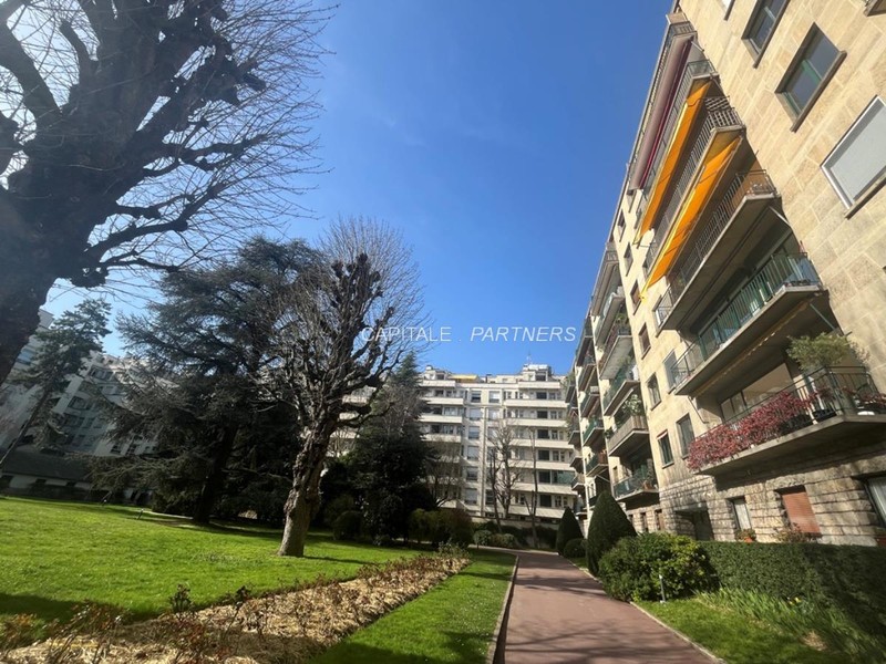Appartement 2 chambres meublé NEUILLY-SUR-SEINE - 108 m²;
