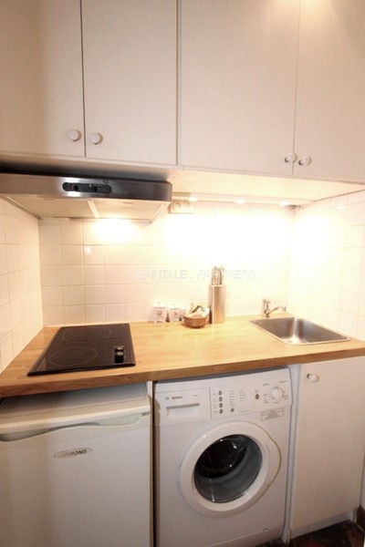 Studio meublé  PARIS 3 - 25 m²;