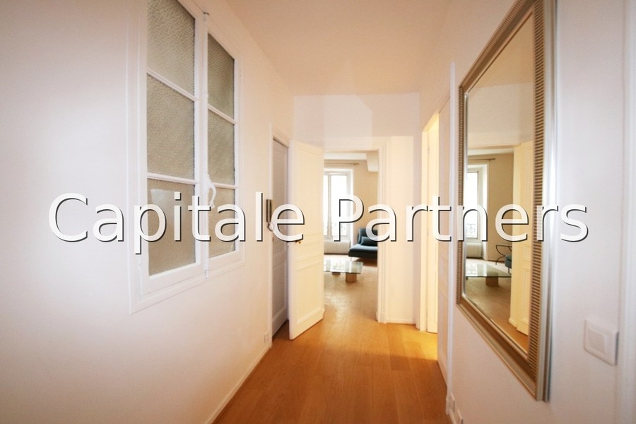 Appartement 2 chambres meublé PARIS 8 - 90 m²;