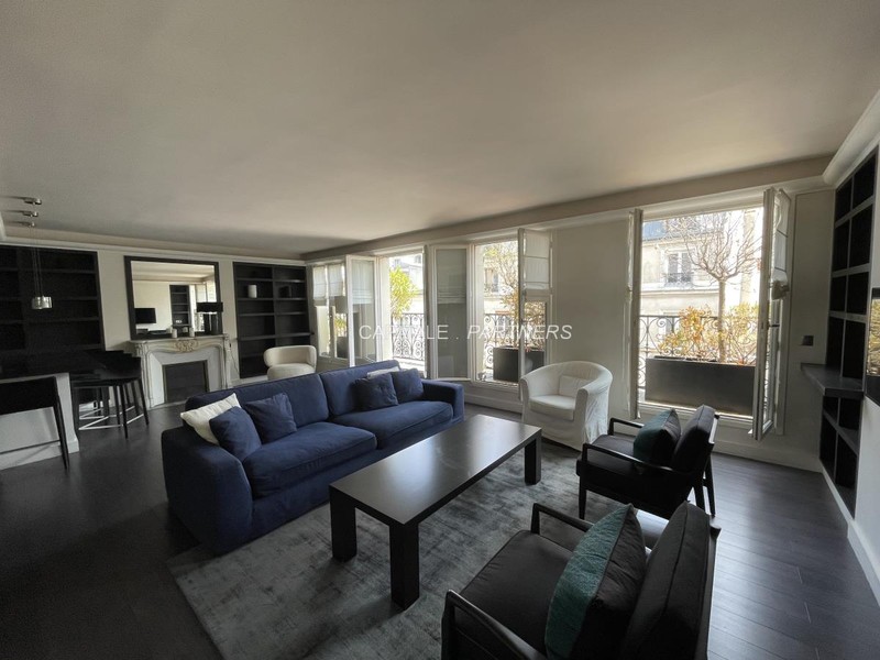 Appartement 1 chambre meublé PARIS 2 - 71 m²;