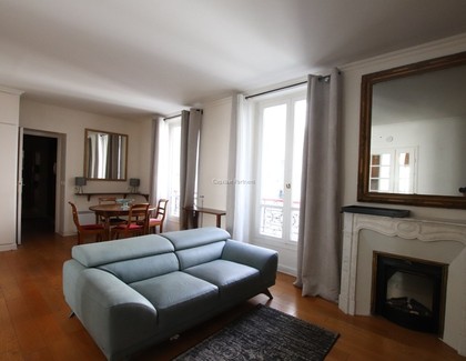 Appartement 1 chambre meublé PARIS 8