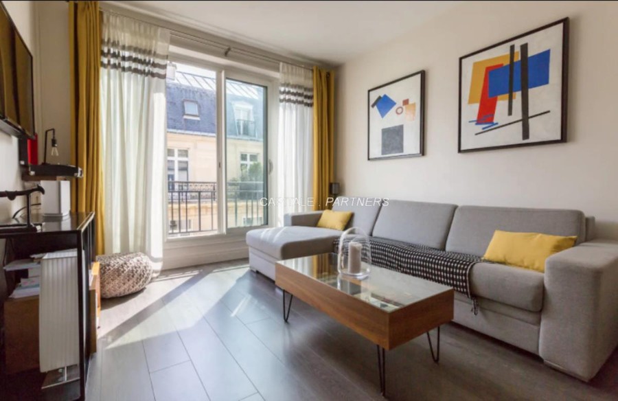 Studio meublé  PARIS 17 - 36 m²;