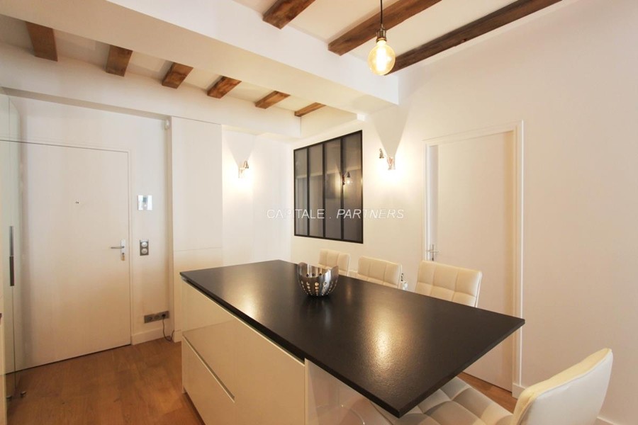 Appartement 2 chambres meublé PARIS 1 - 63 m²;