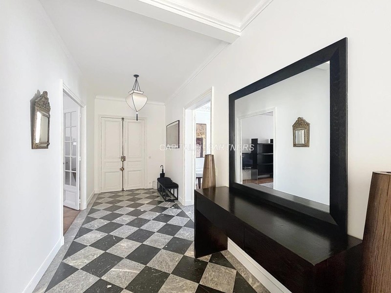 Appartement 4 chambres meublé PARIS 7 - 220 m²;