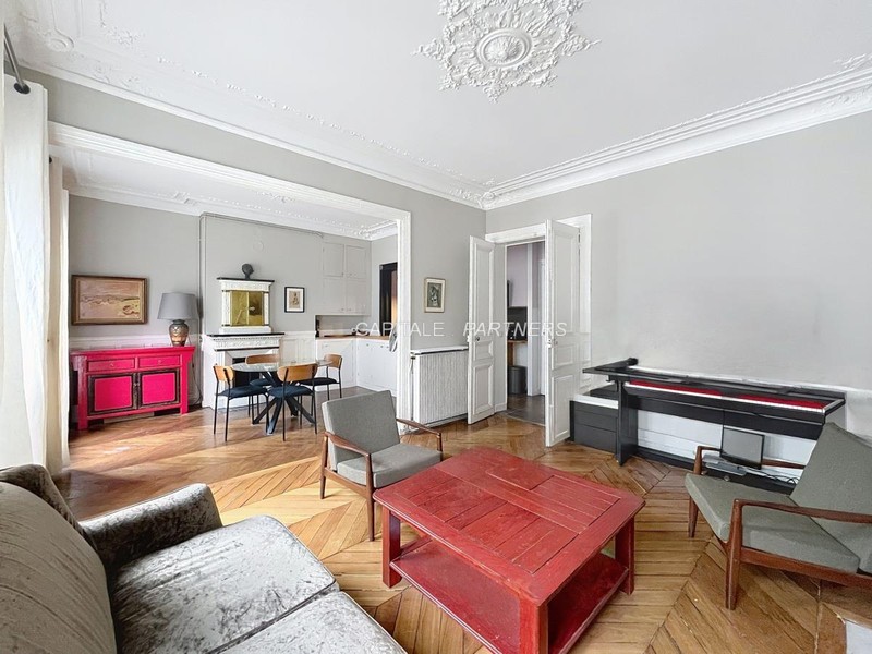 Appartement 2 chambres meublé PARIS 10 - 75 m²;