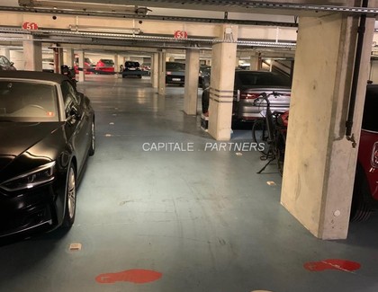 Parking  PARIS 3