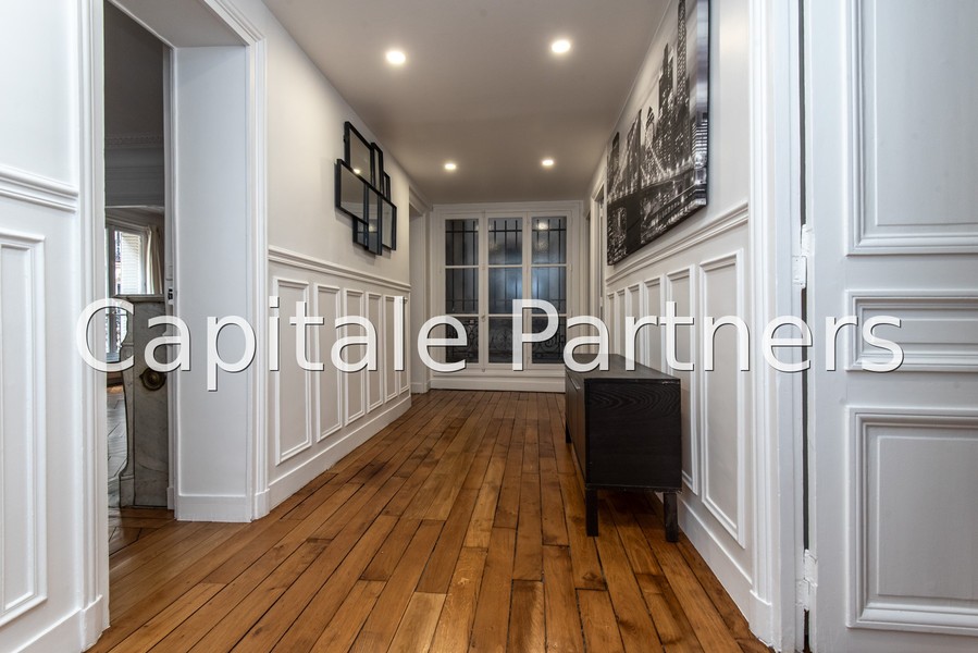 Appartement 3 chambres meublé PARIS 17 - 107 m²;