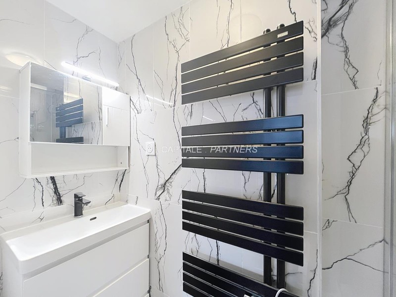 Appartement 1 chambre meublé PARIS 9 - 35 m²;