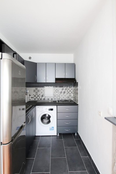 Appartement 1 chambre meublé PARIS 15 - 47 m²;