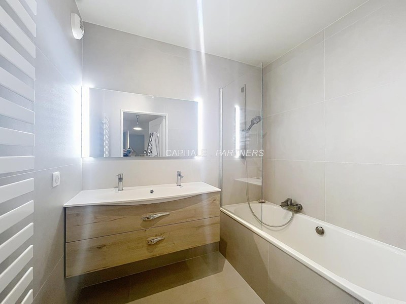 Appartement 3 chambres meublé MONTROUGE - 97 m²;